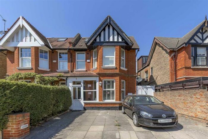 6 Bedroom House To Rent In Palewell Park, East Sheen, SW14