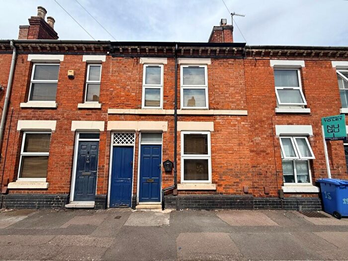 4 Bedroom Terraced House For Sale In Peel Street, Derby, DE22
