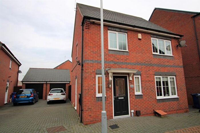 3 Bedroom Detached House To Rent In Jeque Place, Burton-On-Trent, DE13