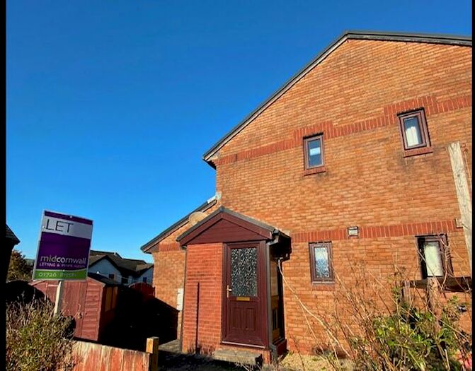 1 Bedroom Semi-Detached House To Rent In Lostwithiel, PL22