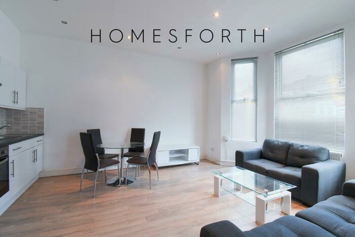 2 Bedroom Flat To Rent In Minster Road, West Hampstead, NW2