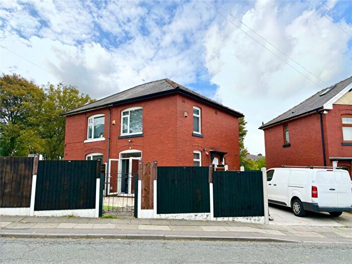 3 Bedroom Semi-Detached House For Sale In Willow Street, Bury, Greater Manchester, BL9