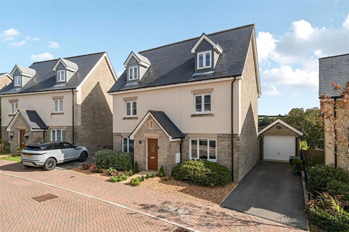 5 Bedroom Detached House For Sale In Trelowen Drive, Penryn, TR10