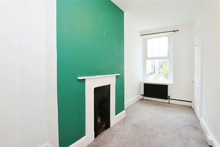 3 Bedroom End Of Terrace House For Sale In Bideford, Devon, EX39