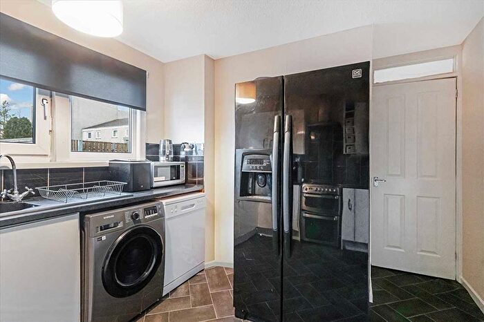 3 Bedroom Terraced House For Sale In North Berwick Crescent, Greenhills, East Kilbride, G75