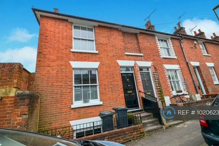 3 Bedroom Semi-Detached House To Rent In Newburgh Street, Winchester, SO23