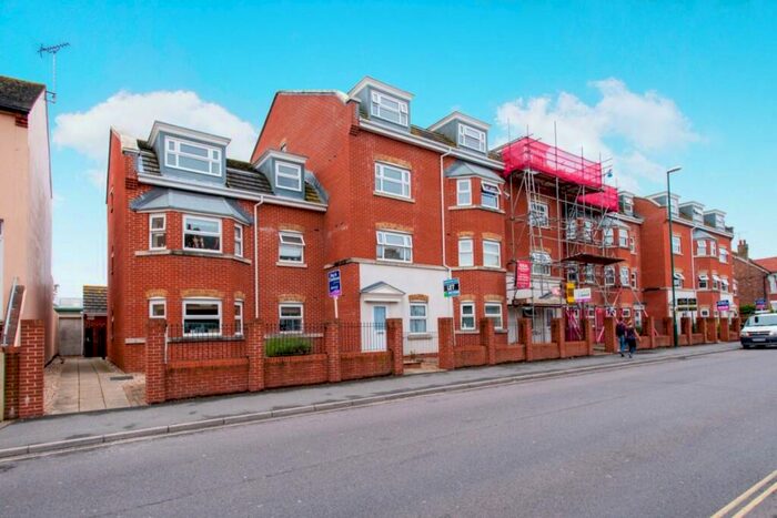 1 Bedroom Flat To Rent In Flat Regis Gate - Longford Ro, Bognor Regis, West Sussex, PO21