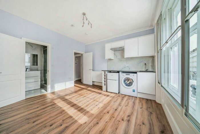 1 Bedroom Flat To Rent In Lexham Gardens, South Kensington, London, W8
