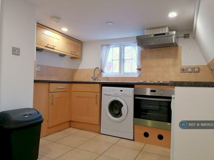 1 Bedroom Flat To Rent In Fairfield Road, Braintree, CM7