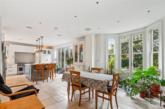 5 Bedroom End Of Terrace House To Rent In Spencer Road, London, SW18