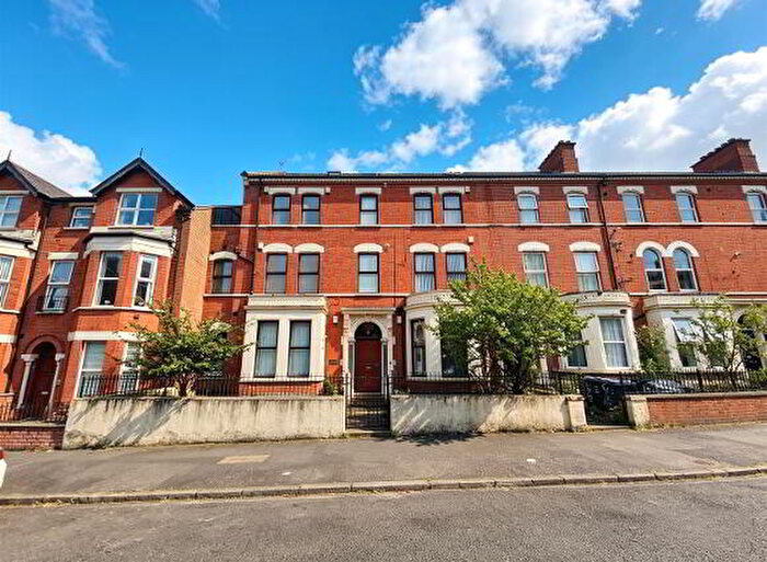 1 Bedroom Duplex Apartments For Sale In Flat, Cliftonville Avenue, Belfast, BT14