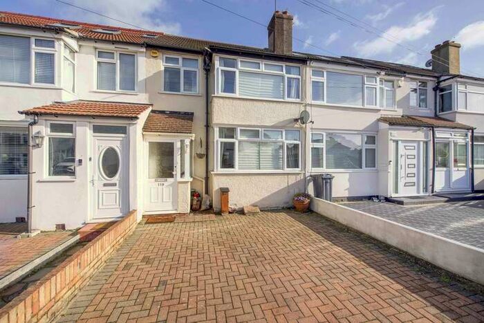 3 Bedroom Terraced House To Rent In Grosvenor Crescent, Hillingdon, UB10
