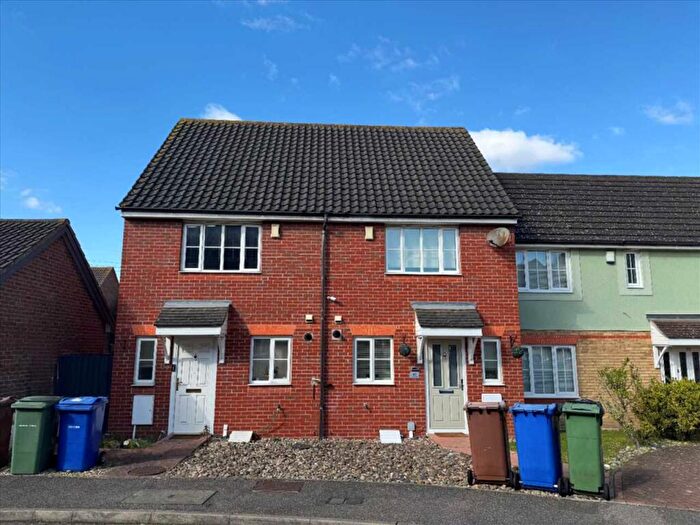 2 Bedroom Semi-Detached House To Rent In Plymouth Road, Chafford Hundred Grays, Grays, RM16