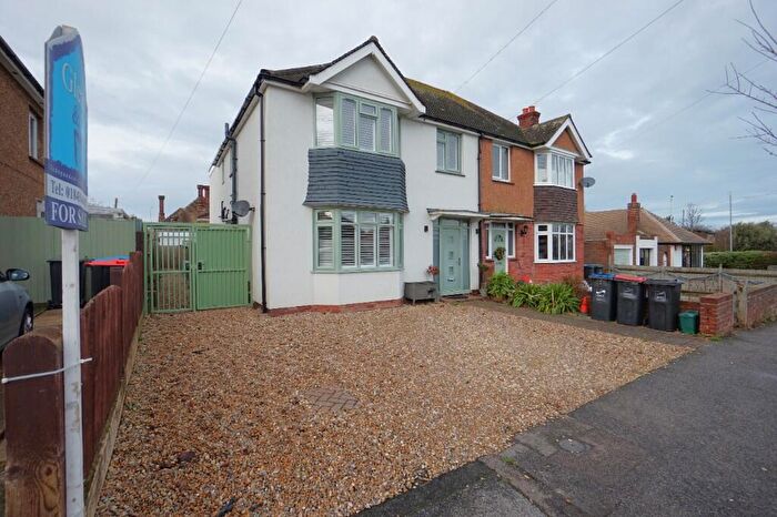 4 Bedroom Semi Detached House For Sale In Maynard Avenue, Margate, Kent, CT9