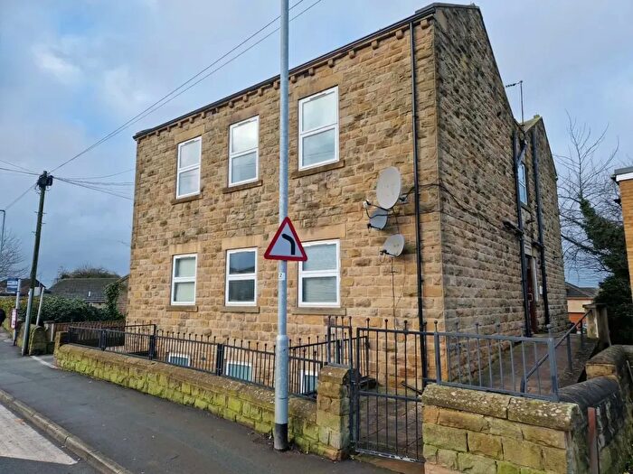 2 Bedroom Flat To Rent In Main Street, Wakefield, WF3