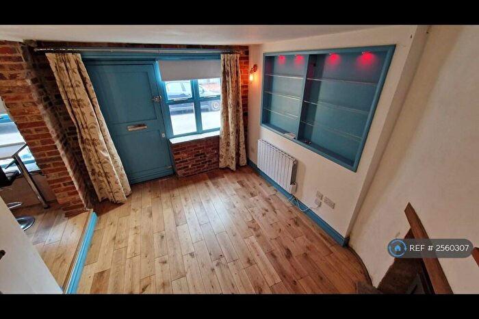 2 Bedroom Terraced House To Rent In High Street, Kirton Lindsey, Gainsborough, DN21