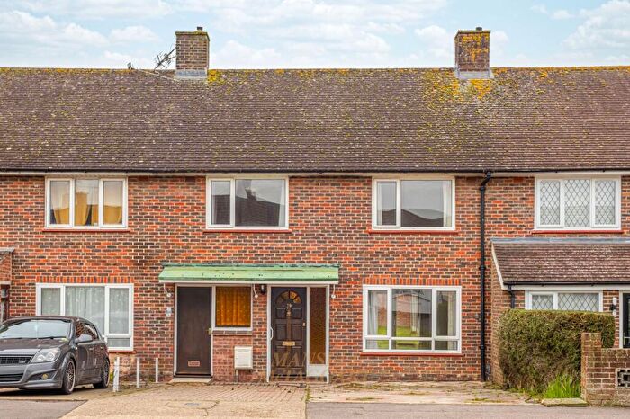 3 Bedroom House To Rent In Woodfield Road, Crawley, RH10