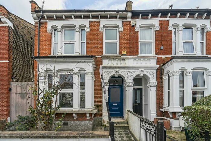 3 Bedroom Flat To Rent In Raleigh Road, London, N8