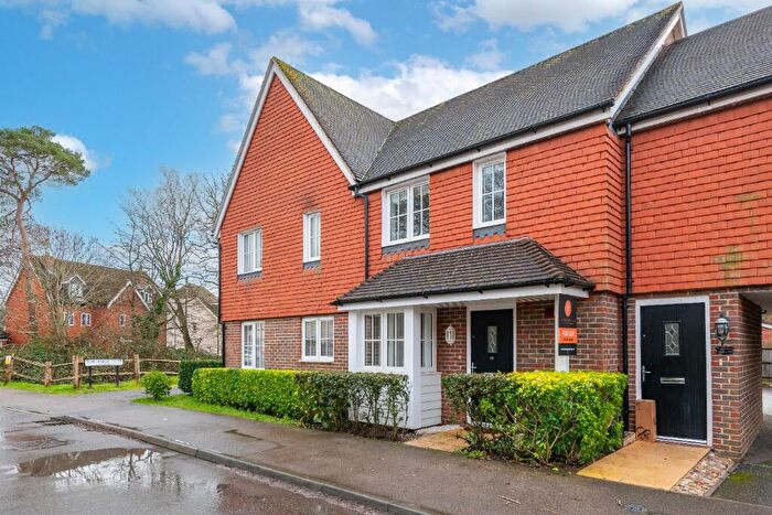 3 Bedroom Terraced House For Sale In Horley, RH6