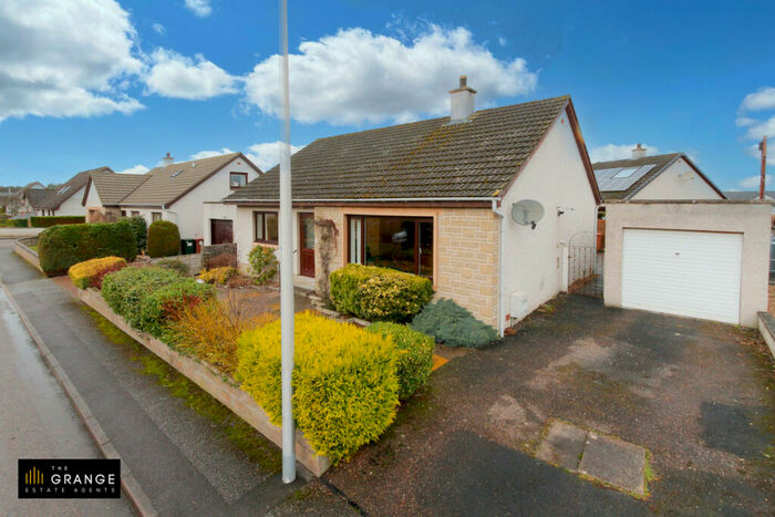 3 Bedroom Detached Bungalow For Sale In Balnacoul Road, Fochabers, IV32