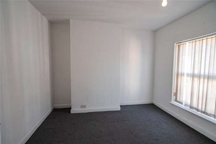 2 Bedroom End Of Terrace House For Sale In Egton Street, Hull, East Riding Of Yorkshi, HU8