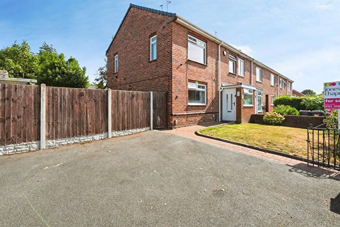3 Bedroom End Terrace House For Sale In Harrow Road, Ellesmere Port, CH65