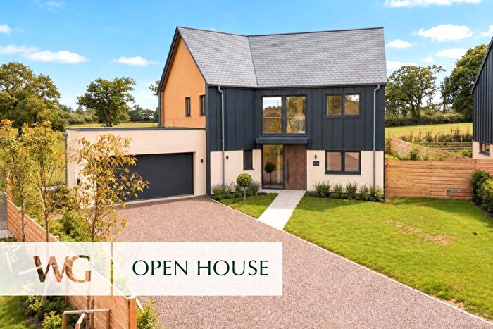 4 Bedroom Detached House For Sale In Kentisbeare, Devon, EX15