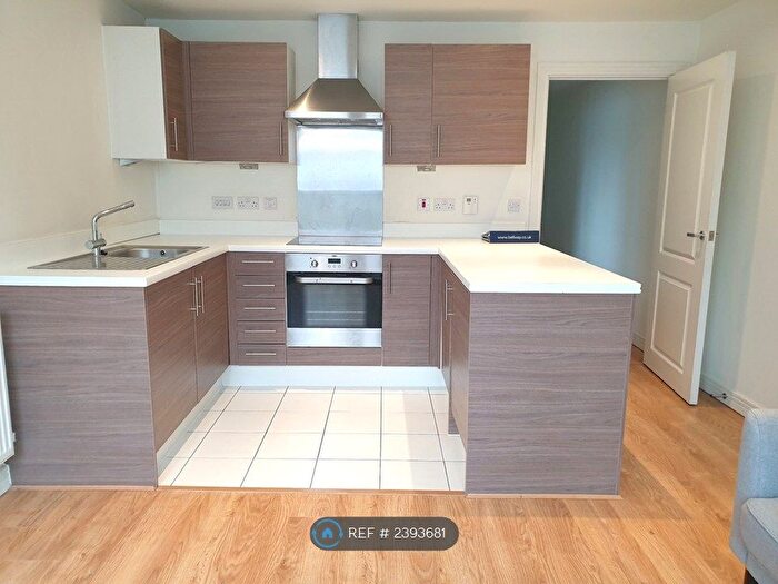 1 Bedroom Flat To Rent In Merlin Heights, London, N17