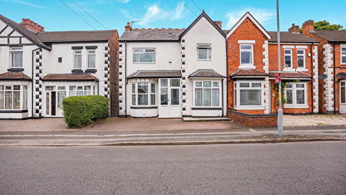 3 Bedroom Semi-Detached House For Sale In Sycamore Road, Erdington, Birmingham, B23
