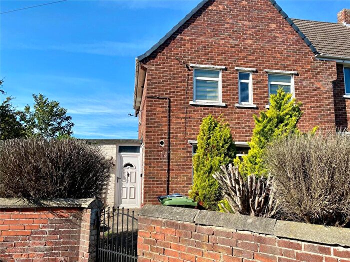 3 Bedroom End Of Terrace House For Sale In Coniston Avenue, Easington Lane, Houghton Le Spring, DH5