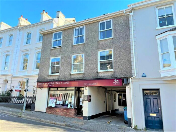 3 Bedroom Flat To Rent In Fore Street, Kingsbridge, TQ7