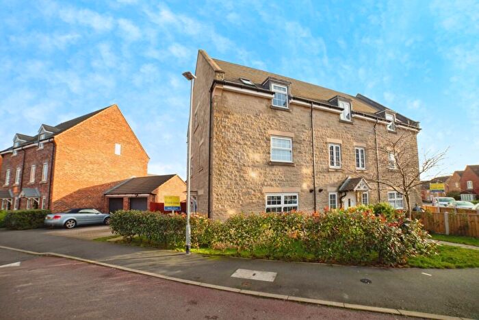 3 Bedroom Town House For Sale In Sylvan Avenue, Kirkby-in-Ashfield, Nottingham, Nottinghamshire, NG17