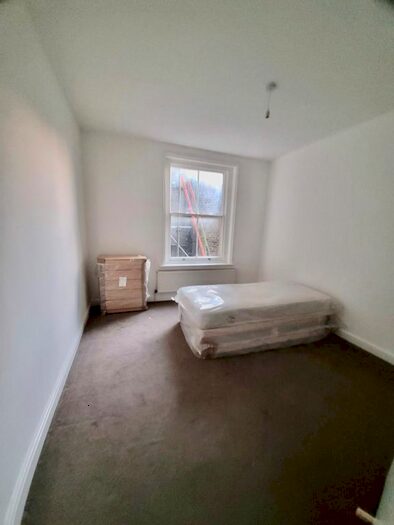 2 Bedroom Flat To Rent In Alexandra Street, Southend-On-Sea, SS1