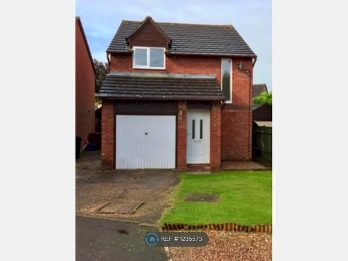 3 Bedroom Detached House To Rent In Spindleside, Bicester, OX26