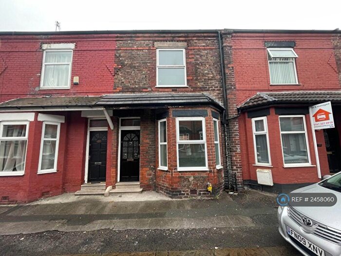 3 Bedroom Terraced House To Rent In Mildred Street, Salford, M7