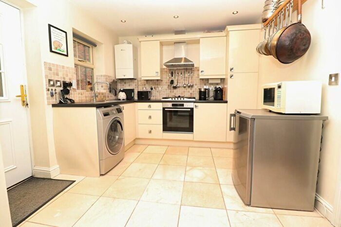 2 Bedroom Semi-Detached House For Sale In Hodson Close, Skellingthorpe, LN6