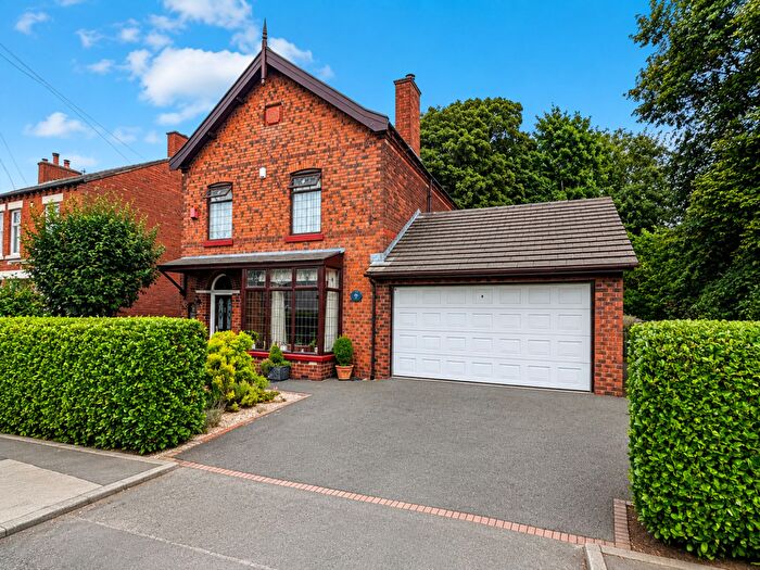 4 Bedroom Detached House For Sale In Church Lane, Westhoughton, BL5