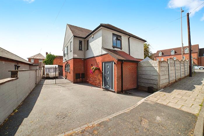 4 Bedroom Detached House For Sale In Grange Avenue, Mansfield, NG18