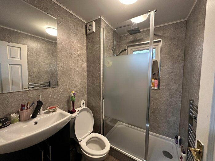 5 Bedroom House To Rent In Willesden Avenue, Victoria Park, £pppw, M13
