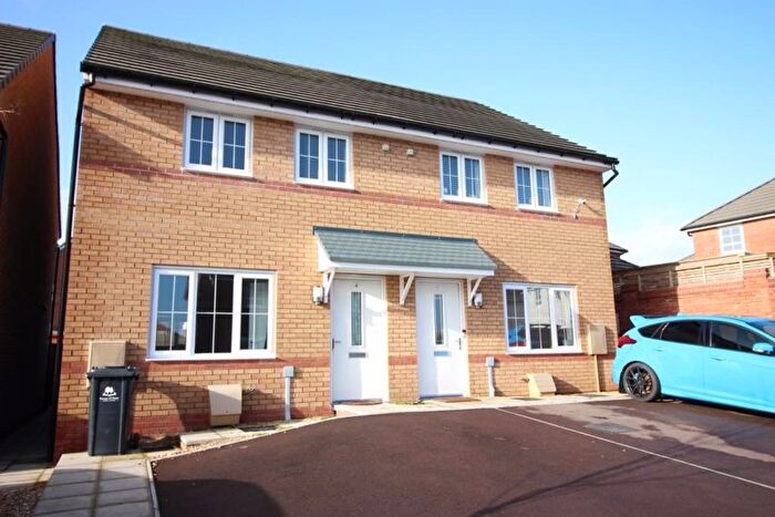 Property To Rent In Hales Close, Berry Hill, GL16