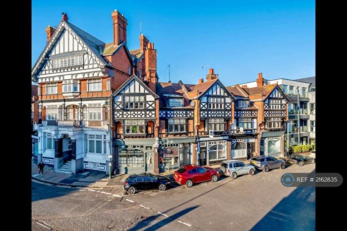 1 Bedroom Flat To Rent In Station Road, Henley-On-Thames, RG9