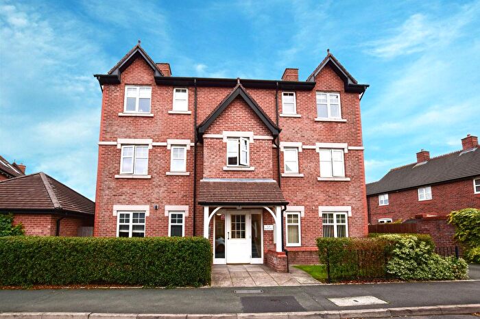 1 Bedroom Flat For Sale In Newarth Drive, Lymm, WA13