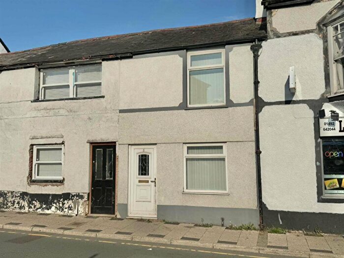 2 Bedroom Terraced House For Sale In Bridge Street, Llanrwst, LL26