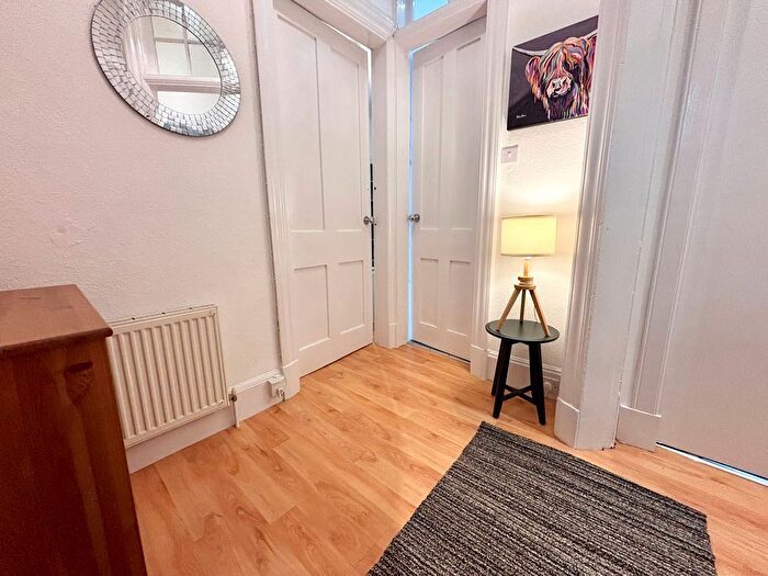 1 Bedroom Flat To Rent In Waverley Street, Glasgow, G41