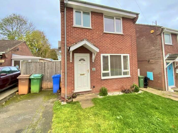 3 Bedroom Detached House For Sale In Thorndale Croft, Wetwang, YO25