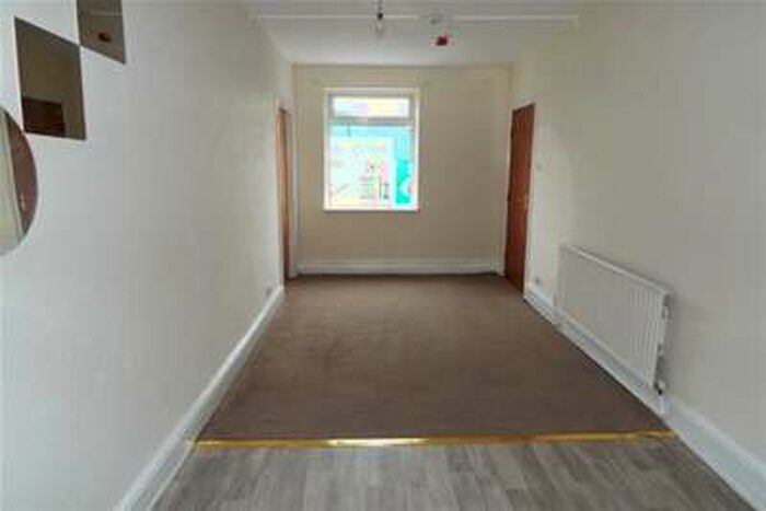 2 Bedroom Flat To Rent In Mansfield Road, Sutton-in-ashfield, NG17