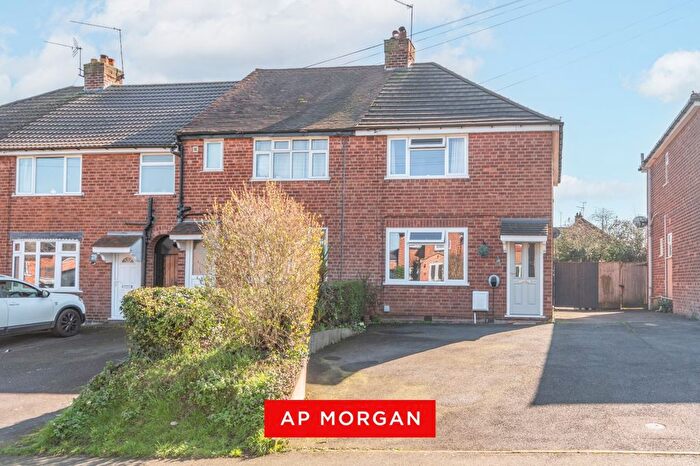 3 Bedroom End Of Terrace House For Sale In Withybed Lane, Alvechurch, Birmingham, Worcestershire, B48