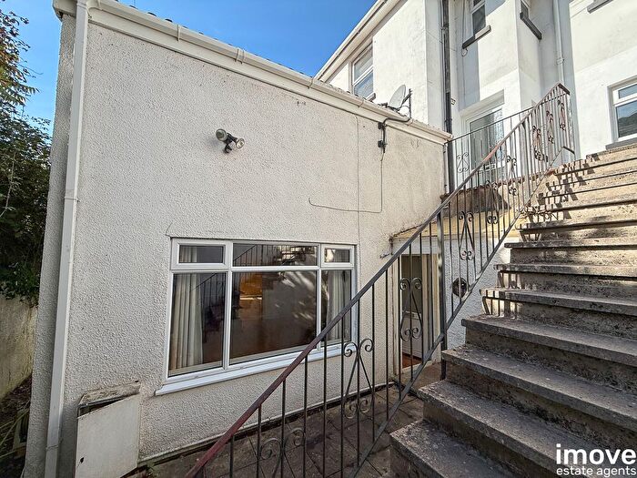 3 Bedroom End Terrace House For Sale In Audley Avenue, Torquay, TQ2