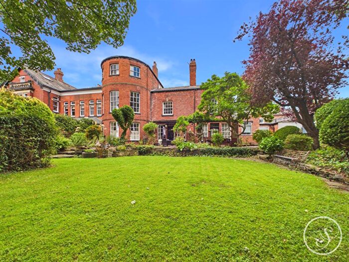 3 Bedroom Flat For Sale In Allerton Hall, Wensley Drive, Leeds, LS7
