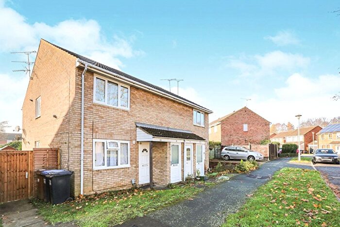 1 Bedroom Flat To Rent In Lords Wood, Welwyn Garden City, Hertfordshire, AL7